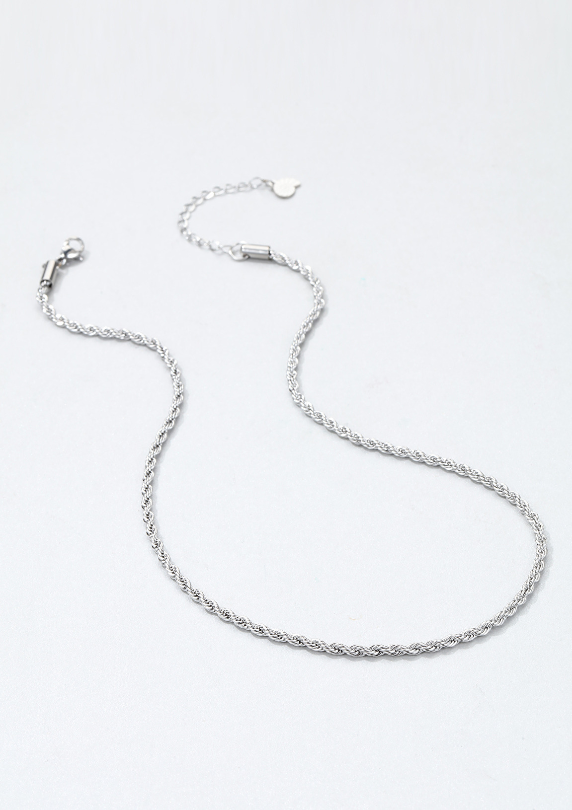 Thin Twist Chain Necklace Silver - Hey Happiness